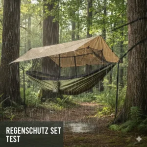 Wasserdichtes tarp (regenschutz) über der camping hängematte set test gespannt.